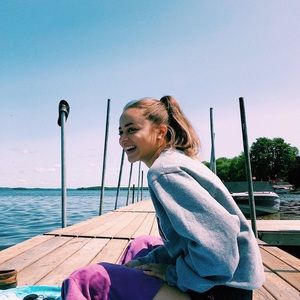 Meet your Posher, Jess